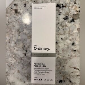 The Ordinary Hydration Support Serum - White